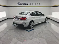 2023 BMW 1 Series 120i M Sport Night Edition, белый — фото 3