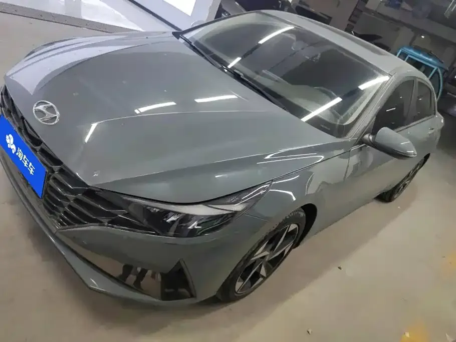 2021 Hyundai Elantra 1.5L CVT LUX Premium