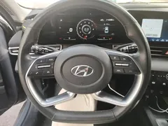 2021 Hyundai Elantra 1.5L CVT LUX Premium — фото 15