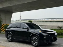 2025 Li Auto L8 Smart Refresh, чёрный — фото 3