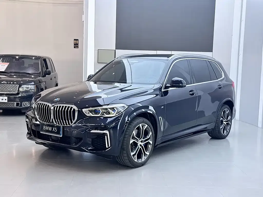 2022 BMW X5 40Li Premium M Sport Package