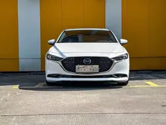 2021 Mazda 3 2.0L AT, белый — фото 2