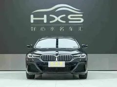 2022 BMW 5 Series 530Li Premium M Sport Package, чёрный — фото 2
