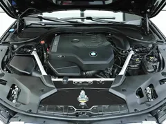 2022 BMW 5 Series 530Li Premium M Sport Package, чёрный — фото 20