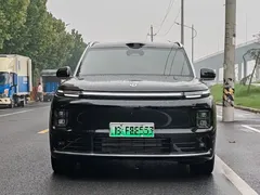 2026 Leapmotor D19 EREV 500 Premium 7-seat, чёрный — фото 2