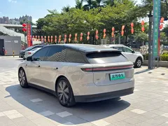 2025 Li Auto i6 2WD Standard — фото 3