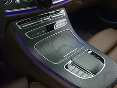 2022 Mercedes-Benz E-Class E 300 L Luxury, чёрный — фото 27