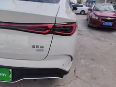 2025 BYD Seal 06 DM-i PHEV 120KM Smart Driving Premium, белый — фото 8