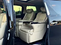 2021 Toyota Vellfire Hybrid 2.5L HV Premium, чёрный — фото 14