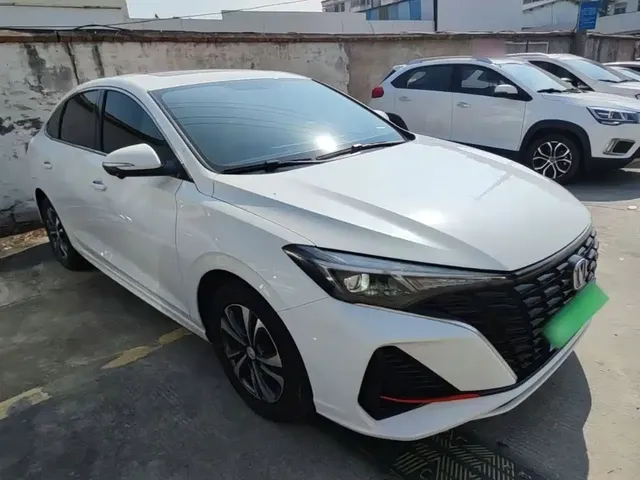 2023 Changan Eado PLUS 1.4T GDI DCT Premium
