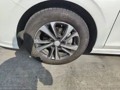 2023 Changan Eado PLUS 1.4T GDI DCT Premium, белый — фото 23