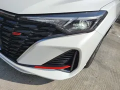 2023 Changan Eado PLUS 1.4T GDI DCT Premium, белый — фото 24