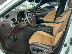 2021 Lexus ES 260, белый — фото 9