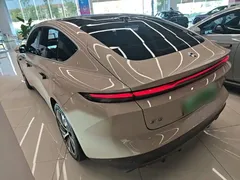 2022 Nio ET5 75kWh, чёрный — фото 5