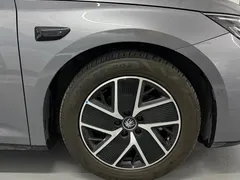 2025 BYD Qin L PHEV Smart Driving 80km Exceed — фото 5