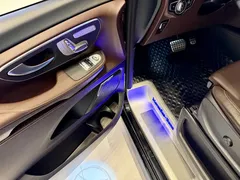 2022 Mercedes-Benz V-Class V 260 L Long Wheelbase Premium, чёрный — фото 3