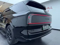 2025 Zeekr 9X Ultra 70kWh 6-seat, чёрный — фото 29