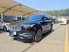 2021 Volvo XC90 7-seat, чёрный — фото 1