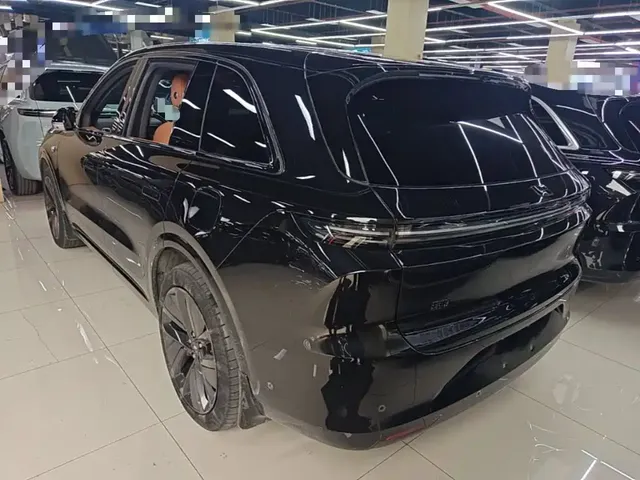 2024 Li Auto L6