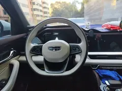 2021 Geely Monjaro 2.0TD DCT EVO 2WD Premium, белый — фото 3