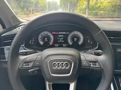2022 Audi Q7 55 TFSI quattro S line Sport, чёрный — фото 10
