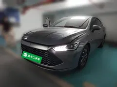 2023 BYD Qin PLUS Champion DM-i PHEV 55KM Leading — фото 1