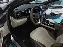 2023 BYD Qin PLUS Champion DM-i PHEV 55KM Leading — фото 12
