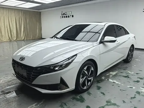 2021 Hyundai Elantra 1.5L CVT LUX Premium