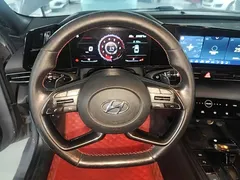 2021 Hyundai Elantra 240TGDi DCT LUX Premium — фото 11