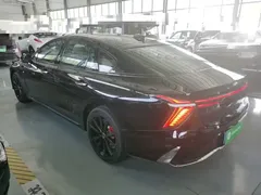 2025 Hongqi H6 2.0T, чёрный — фото 5
