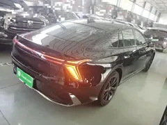 2025 Hongqi H6 2.0T, чёрный — фото 7