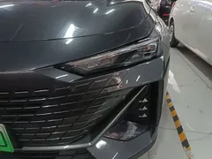 2023 Changan UNI-V iDD PHEV 1.5T 113km — фото 24