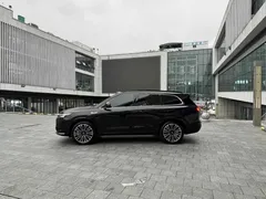 2024 Aito M7 1.5T Smart Driving 4WD Ultra 5-seat, чёрный — фото 4