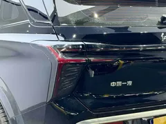 2024 Hongqi HS3 1.5T, чёрный — фото 6