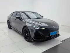 2022 Changan UNI-V 1.5T Sport — фото 3