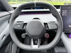 2025 Xiaomi YU7 RWD Long Range, белый — фото 8