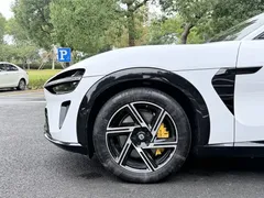 2025 Xiaomi YU7 RWD Long Range, белый — фото 20