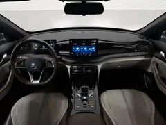 2024 BYD Qin PLUS Honor DM-i PHEV 55km Leading — фото 5