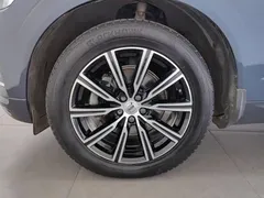 2021 Volvo XC60 4WD Luxury, синий — фото 17