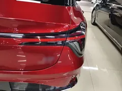 2023 Hongqi H6 2.0T — фото 8