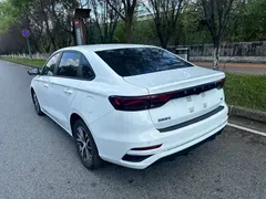2022 Geely Emgrand 4th Gen 1.5L CVT Luxury, белый — фото 5