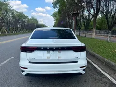 2022 Geely Emgrand 4th Gen 1.5L CVT Luxury, белый — фото 6