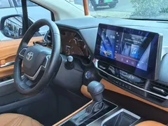 2021 Toyota Sienna 2.5L Hybrid Comfort — фото 13