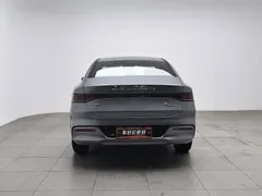 2024 BYD Qin PLUS Honor DM-i PHEV 55km Leading — фото 4