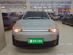 2024 Leapmotor C16 EV 520 Premium — фото 3