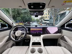 2025 Aito M8 EREV Ultra 53.4kWh 5-Seat 192-line Lidar, чёрный — фото 10