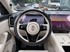 2025 Aito M8 EREV Ultra 53.4kWh 5-Seat 192-line Lidar, чёрный — фото 11