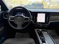 2023 Volvo V90 Cross Country B5 AWD — фото 14