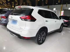 2020 Nissan X-Trail 2.5L XL CVT 4WD, белый — фото 7