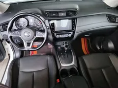 2020 Nissan X-Trail 2.5L XL CVT 4WD, белый — фото 10